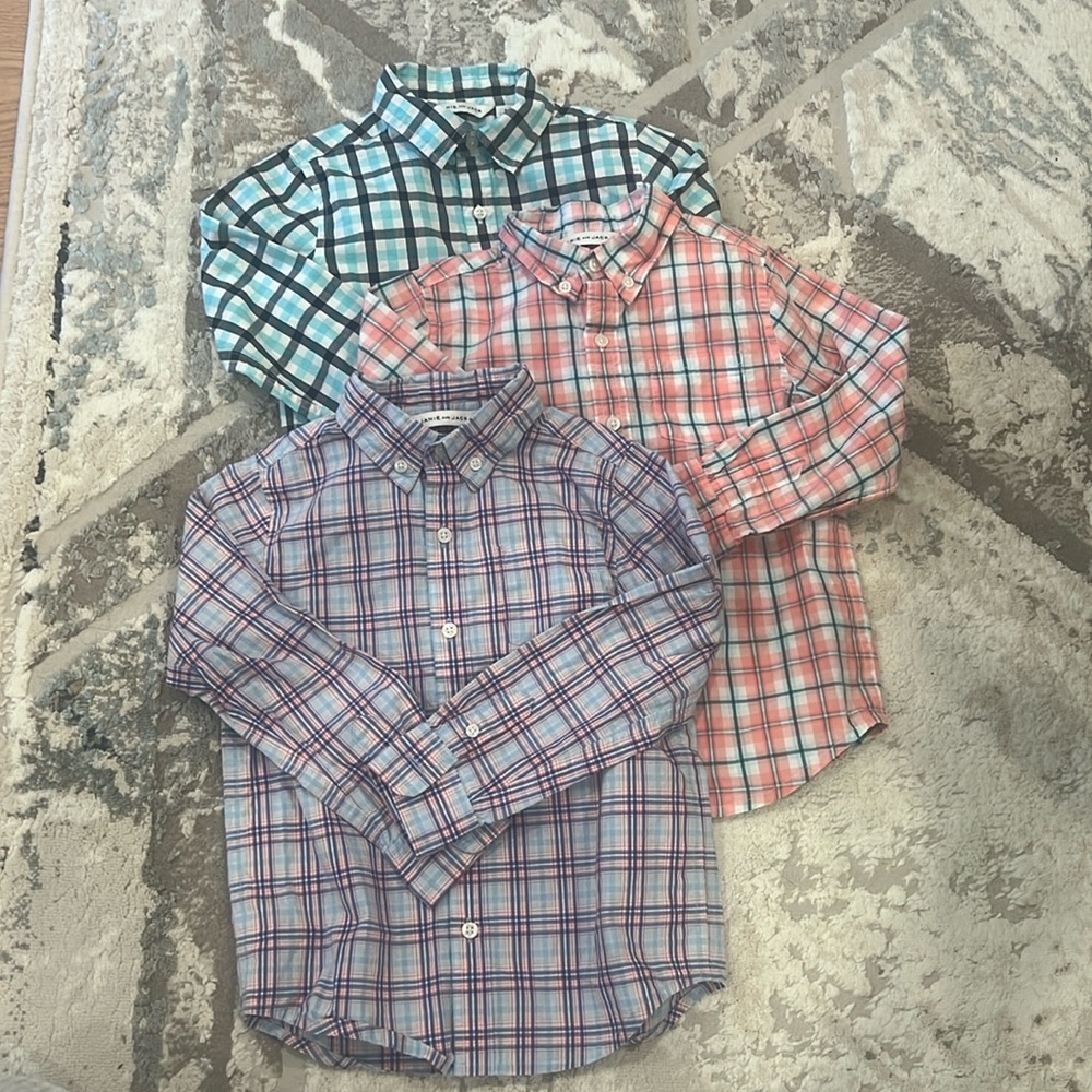 Janie & Jack Boys bundle of 3 button down shirts/ Size 4